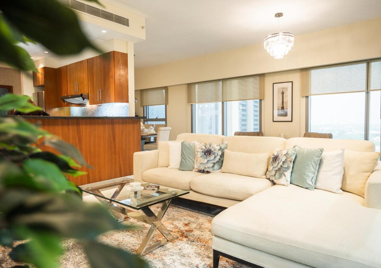 Nasma Luxury Stays - Central Park Tower Дубай Экстерьер фото