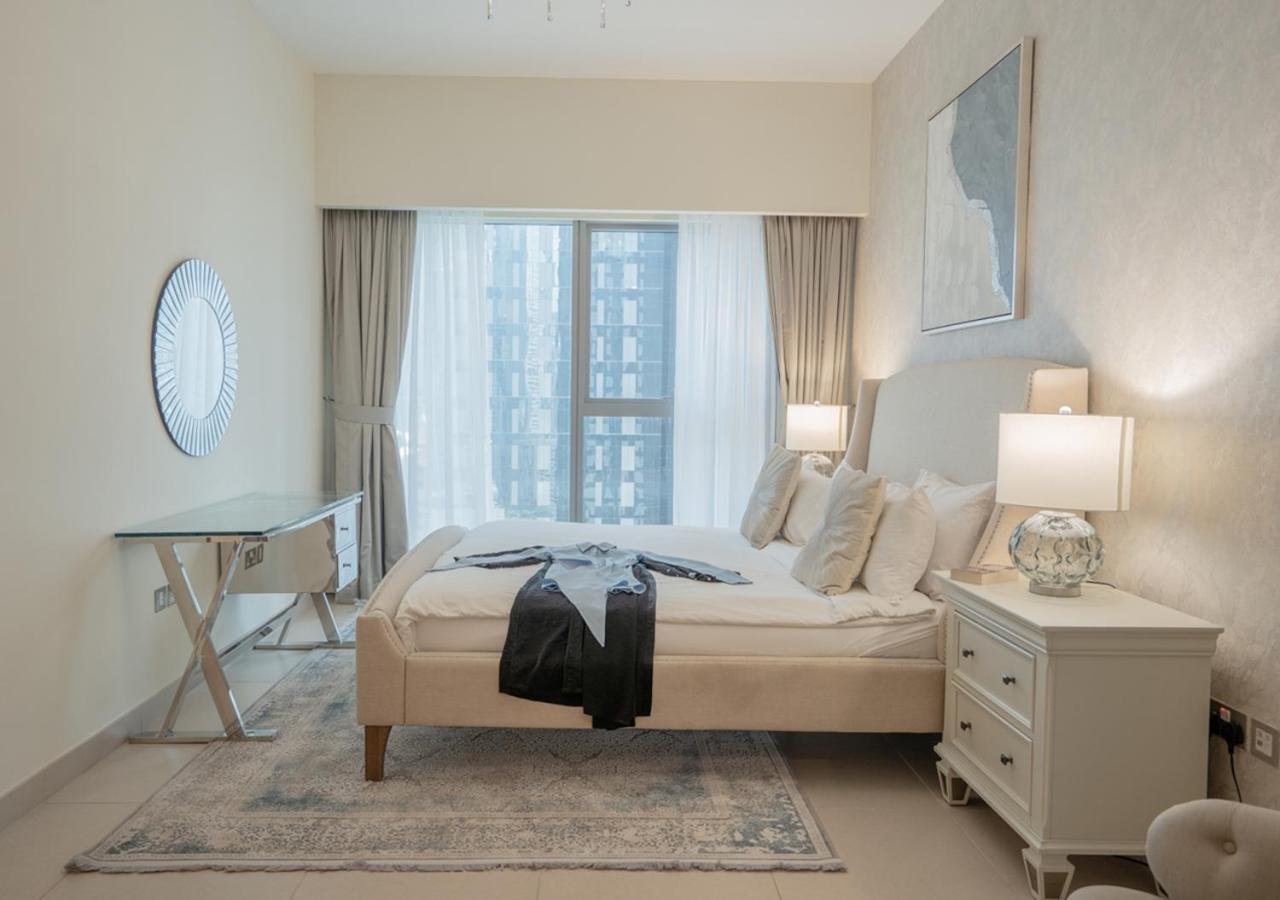 Nasma Luxury Stays - Central Park Tower Дубай Экстерьер фото