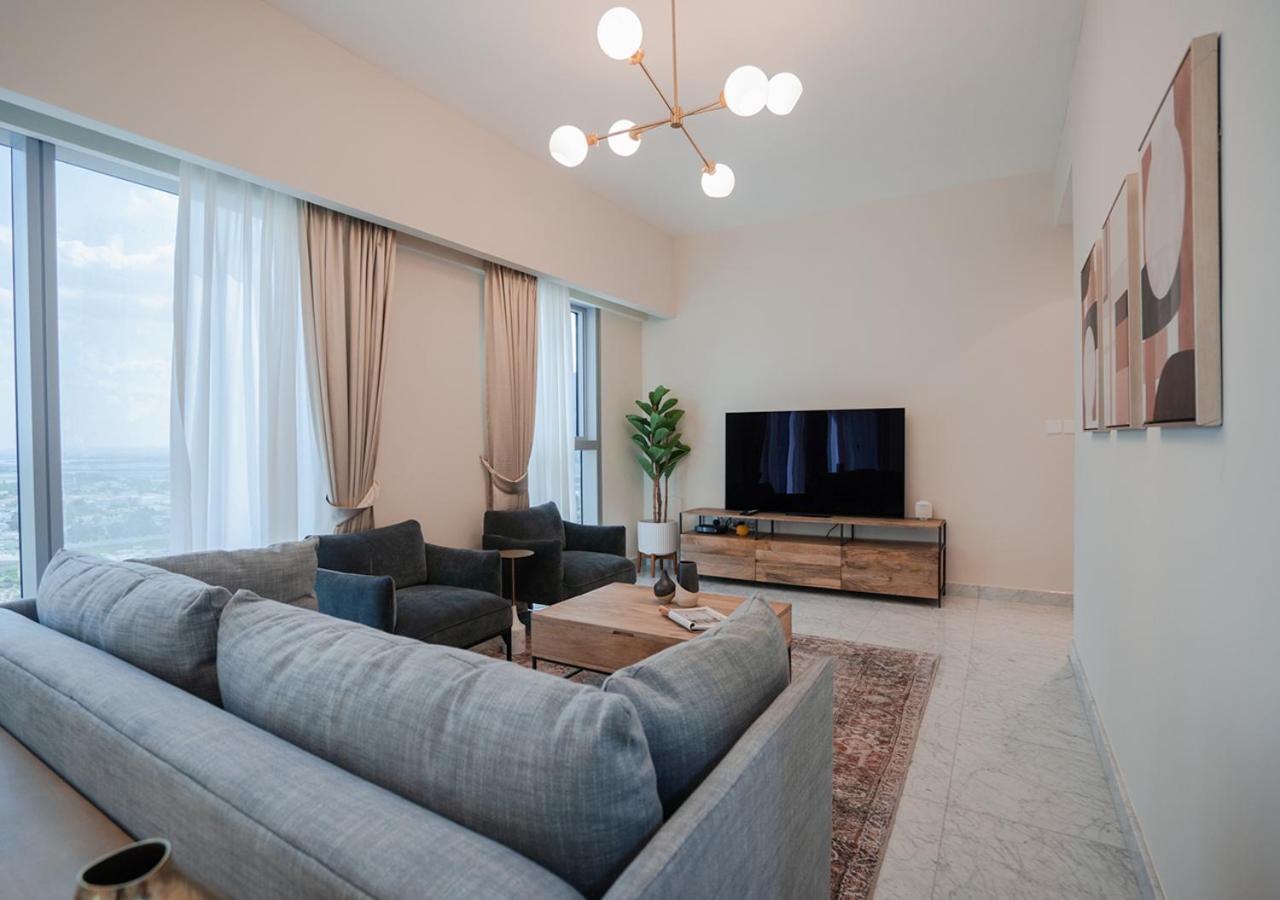Nasma Luxury Stays - Central Park Tower Дубай Экстерьер фото
